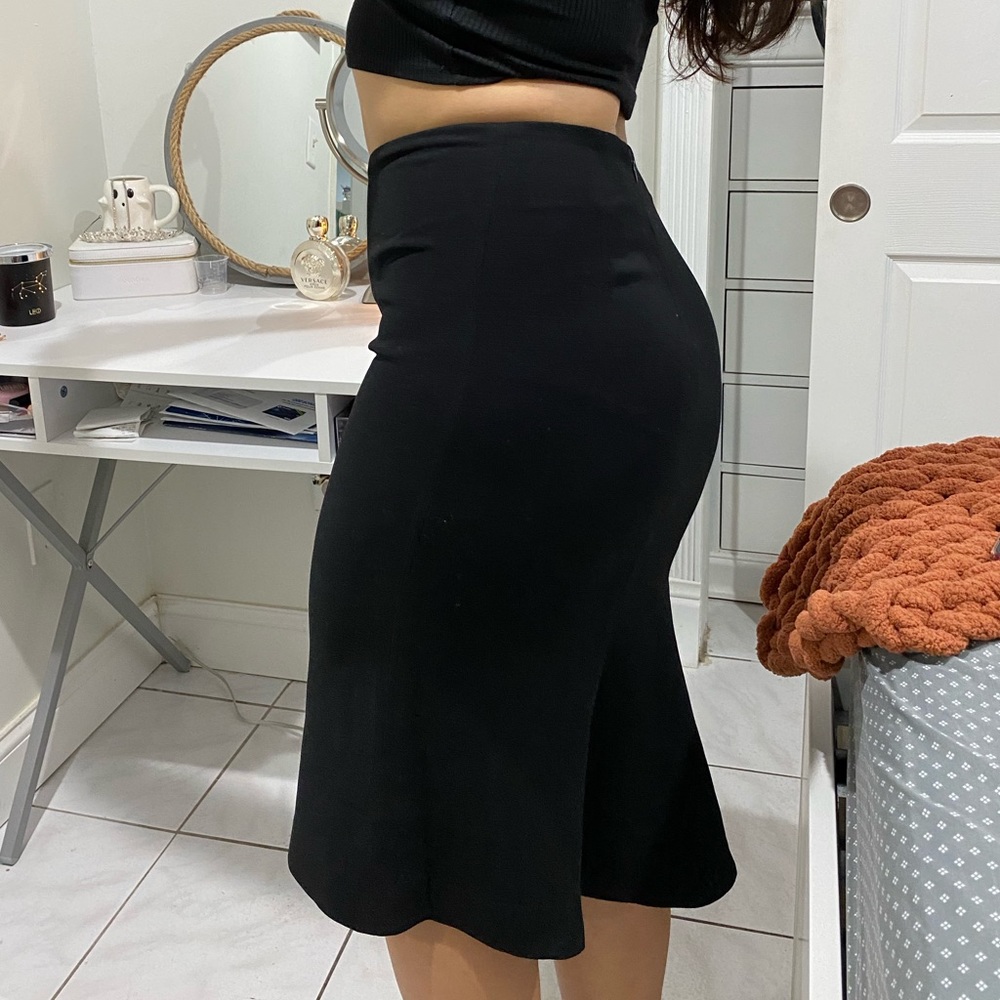 Black Skirt